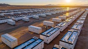 阿特斯發(fā)布2025年三季報(bào)：儲(chǔ)能業(yè)務(wù)持續(xù)發(fā)力，單季出貨同比增長(zhǎng)50%，經(jīng)營(yíng)性現(xiàn)金流大幅增長(zhǎng)120%