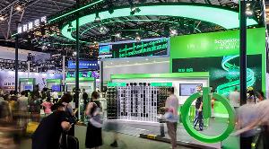 施耐德電氣：以AI賦能自動(dòng)化生產(chǎn)向自主化運(yùn)營(yíng)轉(zhuǎn)型