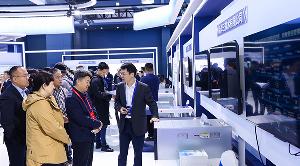 新華三亮相2025中國國際數(shù)字經(jīng)濟博覽會 助推河北百行百業(yè)智躍遷