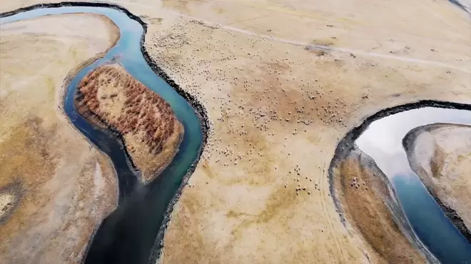 今天，騰訊發(fā)布了一支做了三年的品牌片